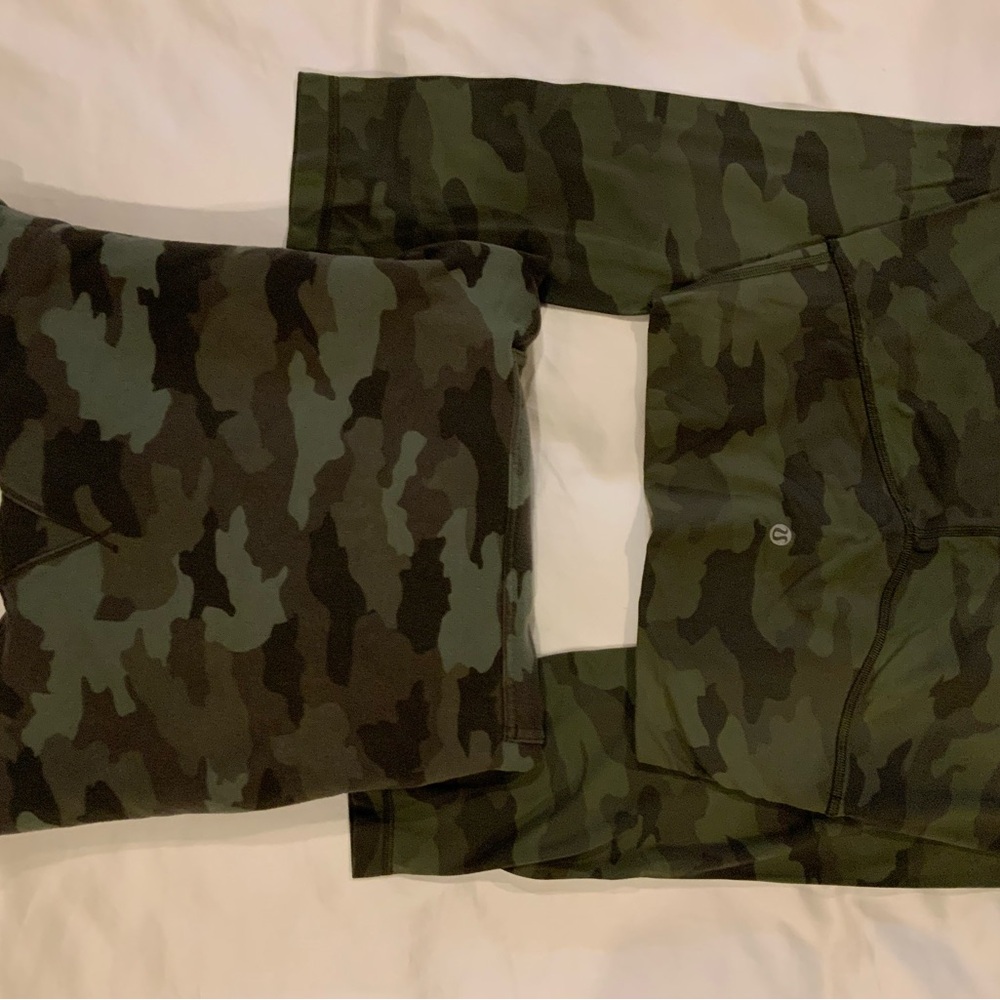 Lululemon Camouflage Fleece Hoodie and Align Leggings 25” (Set)